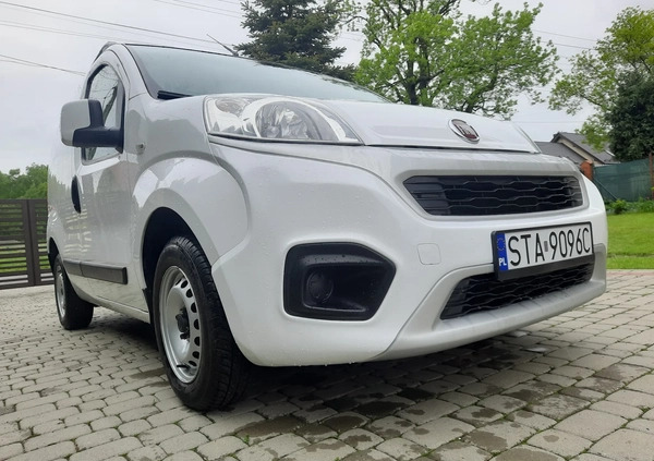 Fiat Fiorino cena 31980 przebieg: 96000, rok produkcji 2019 z Dobrodzień małe 92